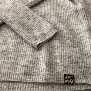 Super dry sweater